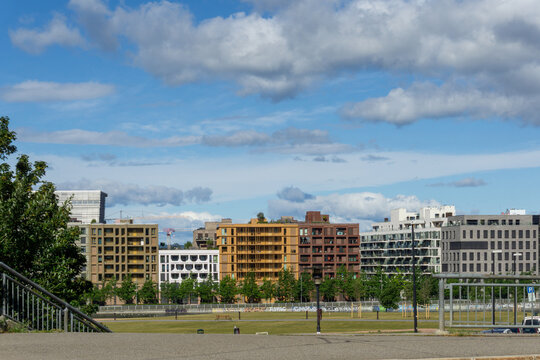 Oslo S&oslash;renga modern waterfront architecture and urban park