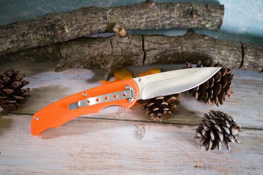 woods display of folding knife