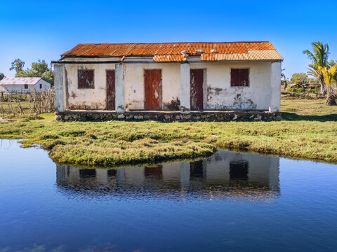Abandoned Dwelling along route Ancienne N9 from Toliara to Andavadoaka, Madagascar