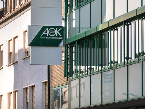 AOK Health Insurance Office Signage in Urban Setting