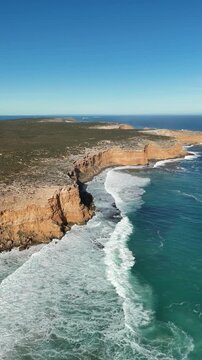 Ethel Beach, Dhilba Guuranda-Innes National Park, South Australia &ndash; 4K aerial drone footage of sandy beach, dramatic limestone cliffs, turquoise ocean and rugged Yorke Peninsula coastline