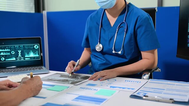 Meeting team of doctor and medical staff Consultation about the treatment of heart disease, pneumonia, gastrointestinal and stomach diseases. and osteoporosis at hospital