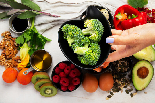 Foods that contain vitamin E.