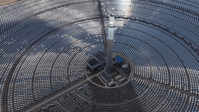 The Solar Oasis: A Hybrid CSP and PV Power Complex