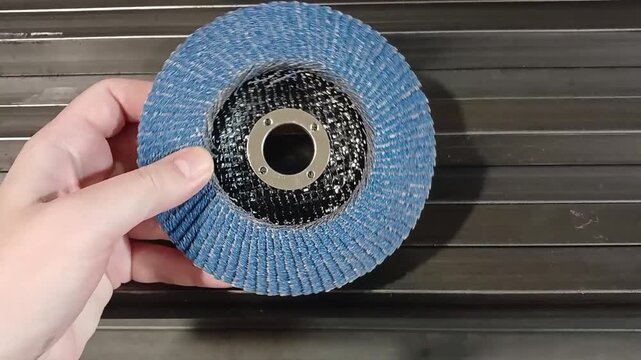 Hand hold Flap disk, used for grinding and deburring of mental