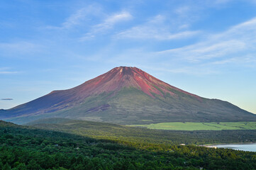 Naklejka premium 日本山梨山中湖パノラマ台からの富士山