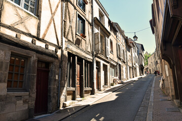 Naklejka premium Ruelle&nbsp;médiévale&nbsp;à Poitiers. France 