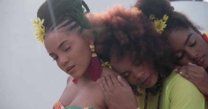 Four beautiful girls as models of Colombian beauty