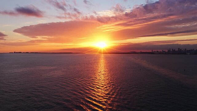 Seascape at summer vacation. Skyscape with sea horizon. Horizon sunrise sea with ship. Sunrise seascape. Romantic summer vacation Miami seascape. Sea sunset horizon. Sunset dramatic sky