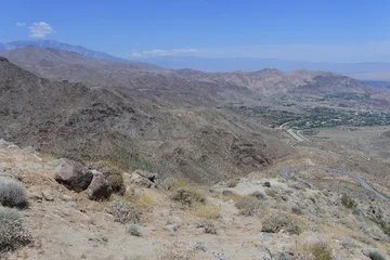 Über eine Serpentinenstraße nach Palm Springes © Jürgen Reitz