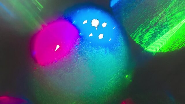 Quantum Chromatics in Photon Motion. Chaotic flickering and flashing of geometric shapes as a visualization of physical processes in scientific experiments and research at the atomic level