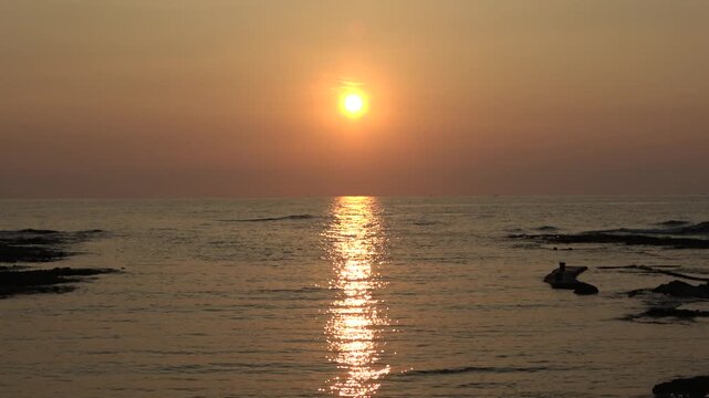 日本海の夕陽