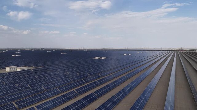 Reflecting the Sun: A Close-Up View of a Tower CSP Plant
