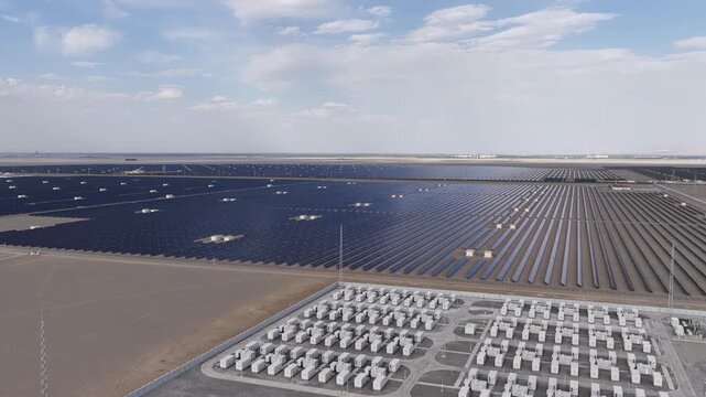 Reflecting the Sun: A Close-Up View of a Tower CSP Plant