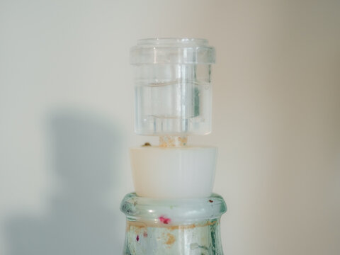 Bubbling airlock