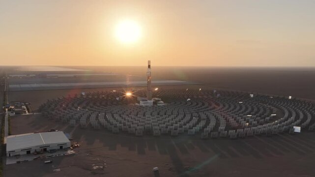 The Solar Oasis: A Hybrid CSP and PV Power Complex