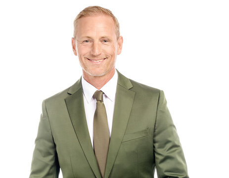 Retrato corporativo de ejecutivo sonriente con traje verde oliva, fondo transparente, PNG