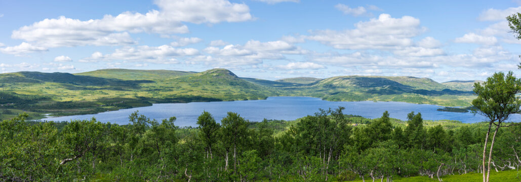 &Oslash;yungen, Hessdalen, Holt&aring;len, Tr&oslash;ndelag, Norway