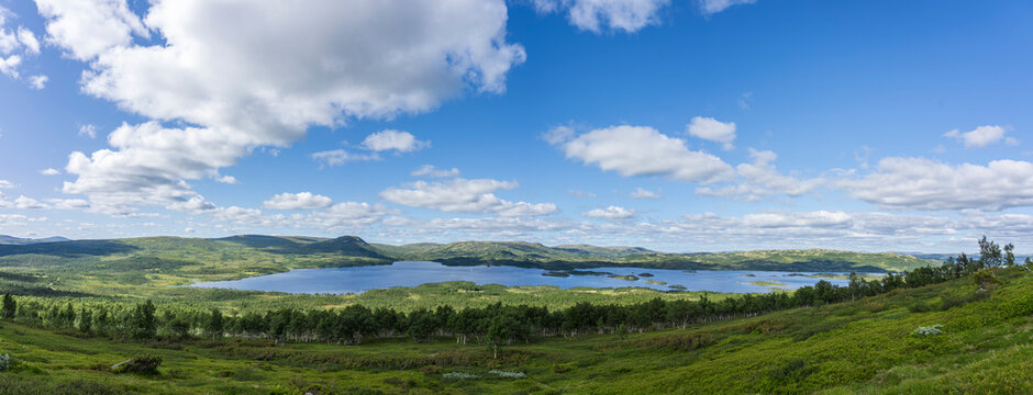&Oslash;yungen, Hessdalen, Holt&aring;len, Tr&oslash;ndelag, Norway
