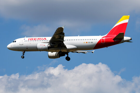 Iberia Airbus A320 (EC-IEG) on landing approach at Liszt Ferenc Airport on July 21, 2016 in Budapest, Hungary