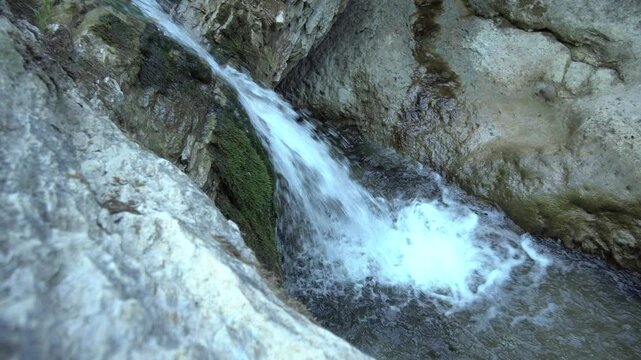 Rauschen des Wassers &ndash; Nat&uuml;rliche Wasserressourcen