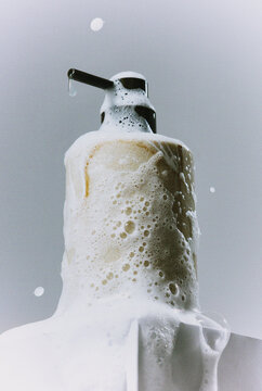 Pump soap dispenser covered in rich foam lather