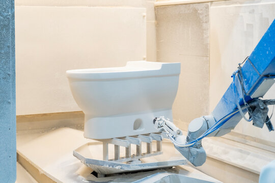 Toilet manufacturing factory assembly line, dust-free painting workshop