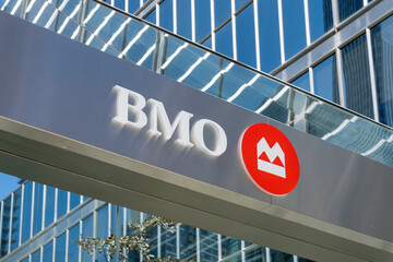 Fototapeta premium Toronto, Canada - August 3, 2026: The signage for BMO (Bank of Montreal) mounted on a building in downtown Toronto, Canada. 