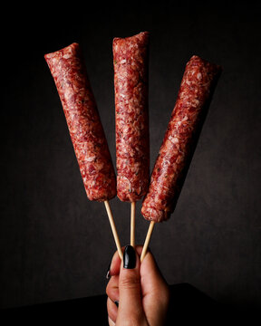 meat in a stik kafta