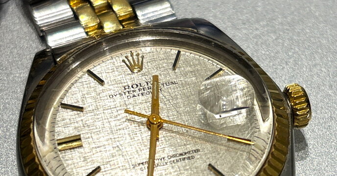 Rolex Datejust Ref.16013 Two-Tone Gold Steel Linen Dial 　ロレックス デイトジャスト Ref.16013 コンビ（ゴールド&times;ステンレス） リネンダイヤル