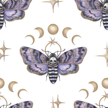 Purple death head moth with golden moon phases seamless pattern. Hand drawn watercolor Acherontia atropos with crescent. Esoteric graphic for halloween design. Gothic repeat for fabric or wallpaper.