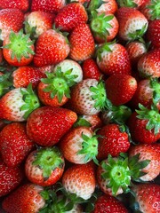strawberries on market © Teerapat