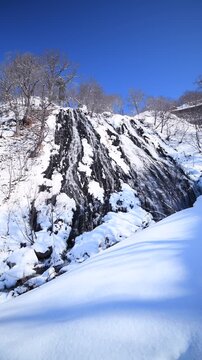 オシンコシンの滝