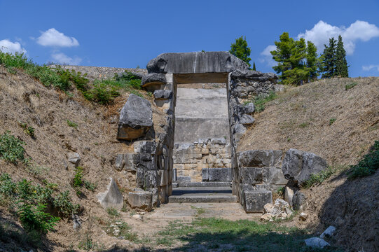 Monumental doorway of the Treasury of Minyas, Mycenaean tholos tomb of Orchomenos, with its massive lintel, Boeotia, Greece