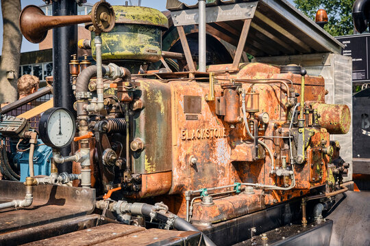 Blackstone stationary engine on display at Oldtimerdag in Ruinerwold Netherlands vintage industrial machinery and historical technology The old machinery features weathered metal rust pipes