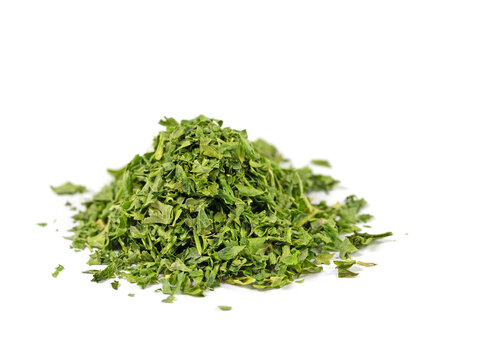 Petersilie, Petroselinum crispum, vor wei&szlig;em Hintergrund