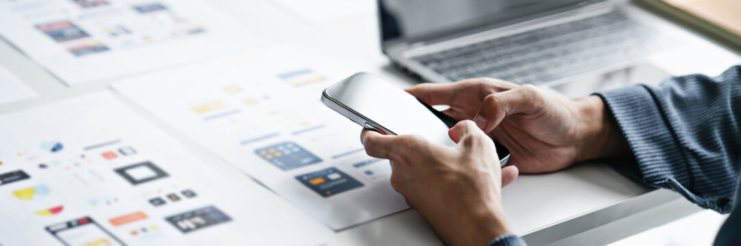 UX UI applications designer working for smart phone interface