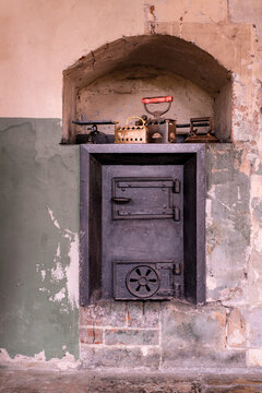 A Disused Oven & Hotplate In A Bakery At An English Country House In Essex