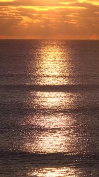 太平洋の朝