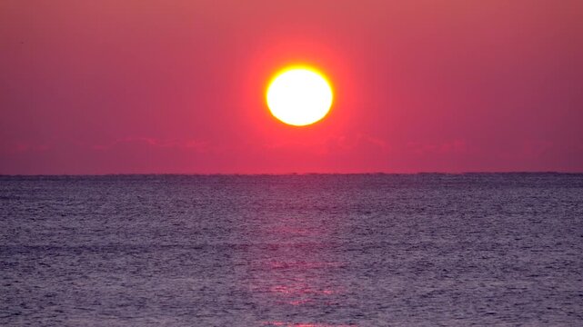 日の出と太平洋