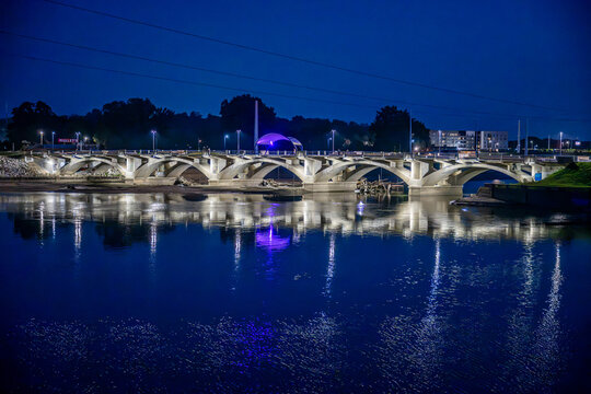 des moines, iowa