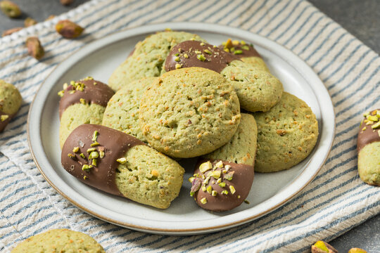 Homemade Italian Green Pistachio Cookies