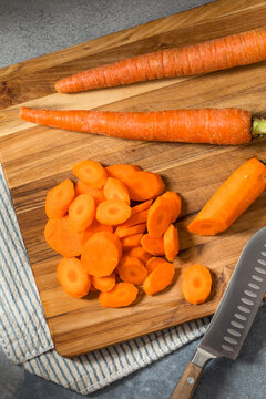 Organic Raw Cut Orange Carrots