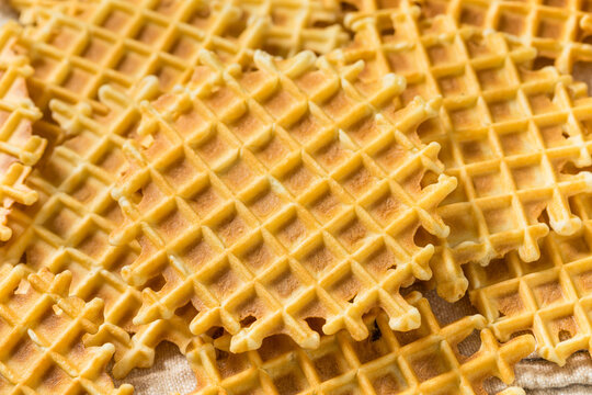 Homemade Sweet Vanilla PIzzelle Waffle Cookies