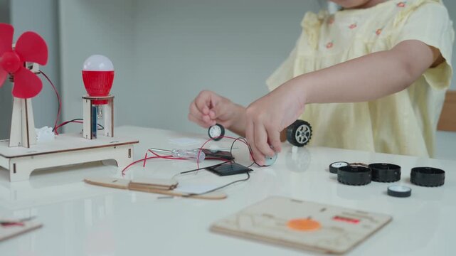 Electronic Activity Kit, STEM science toy,  child learn electrical processes through hand on experience without screen time, emotional intelligence, intellectual intelligence, executive function.