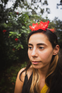Hibiscus flower on models head