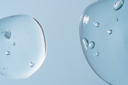 Transparent cosmetic gel texture with floating air bubbles