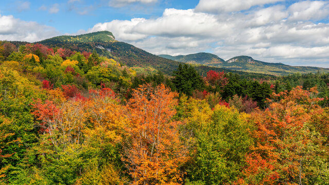Sugar Hill Scenic vista on the Kancamagus scenic highway 