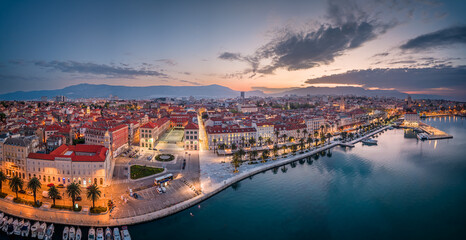 Fototapeta premium Split, Croatia at Dawn