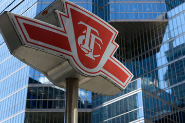 Fototapeta premium transit station identification sign, Toronto (downtown)